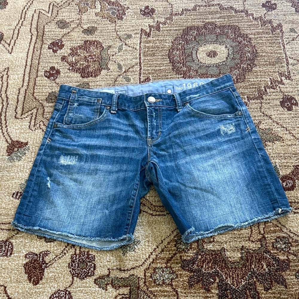 GAP Distressed Blue Jean Shorts Size 4